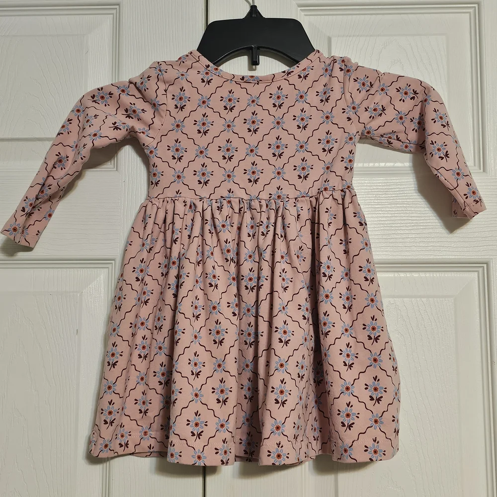 Hanna Andersson BUNDLE of 2 Organic Cotton Play Dresses (Total MSRP $88) 2T - Picture 10 of 13